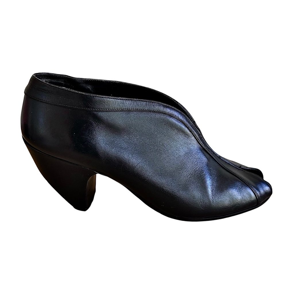 MARC JACOBS Black Leather Peep Toe Booties - Picture 2 of 14